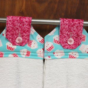 PINK CUPCAKE SET OF 2 PINK TEAL BLUE HANDMADE HANGING KITCHEN HAND COTTON TOWEL